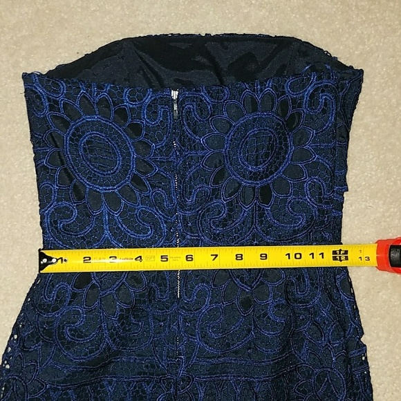 Nicholas Floral Lace Navy Dress Size 2 NWT - Picture 5 of 7